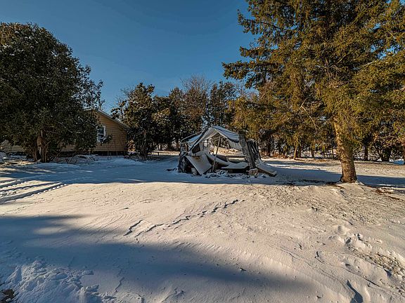 4th image of 2879 Muller Rd