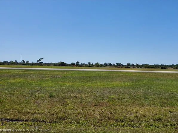 Seneca Dr NW, Lake Placid, FL 33852