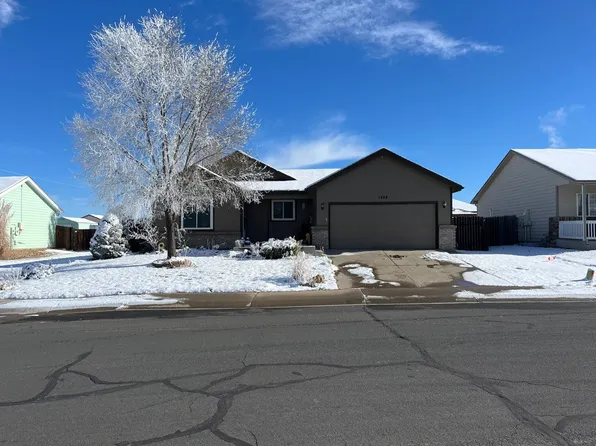 1298 S Dusk Dr, Milliken, CO 80543