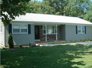 556 Lloyd Rd, Toms River, NJ 08753