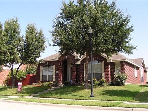 4th image of 3920 Willow Bend Dr