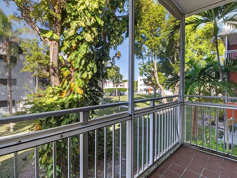 11309 SW 200th St #209-C — Photo 23