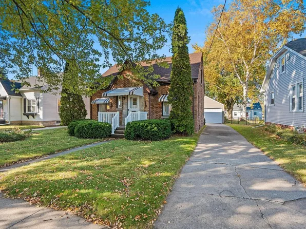 728 South 27th STREET, Manitowoc, WI 54220