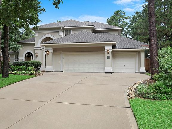 Large 3 car garage with a Tesla charging outlet already installed! Plenty of room in the driveway for kidâs activities and guest parking.