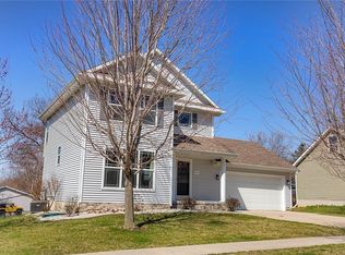 4608 Sawyers Dr, Des Moines, IA 50310