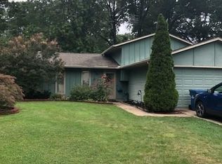 1410 Rolling Meadows Dr, Vermilion, OH