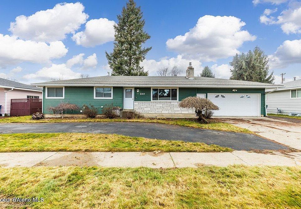 1st image of 2317 N Honeysuckle Dr
