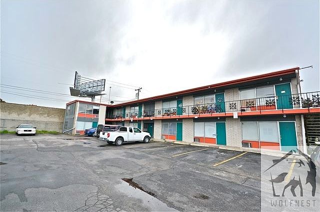 1st image of 25 W Burton Ave APT 4
