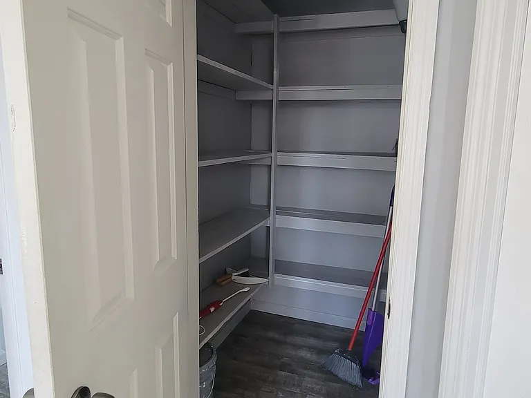 1646 Carrie St #4 — Photo 5