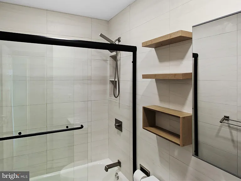 20042 Hob Hill Way — Photo 14