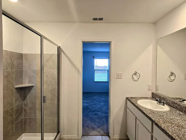 2828 Eppright Dr — Photo 15