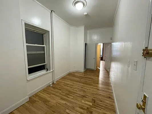 Rented by J M Weber Real Estate Inc | media 20