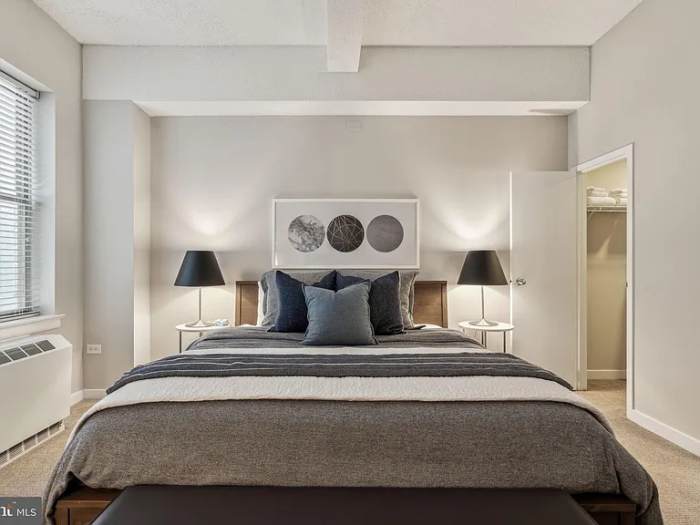875 Sansom St #1618 — Photo 14