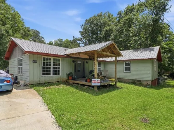 1079 Burwell Mount Zion Rd, Carrollton, GA 30117