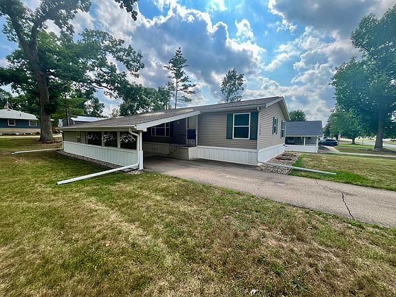 3rd image of 1268 Oak Brook Ln