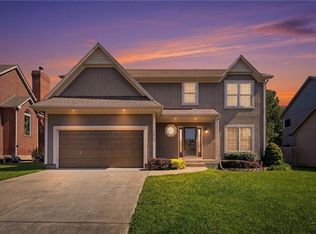 17968 W 158th St, Olathe, KS 66062