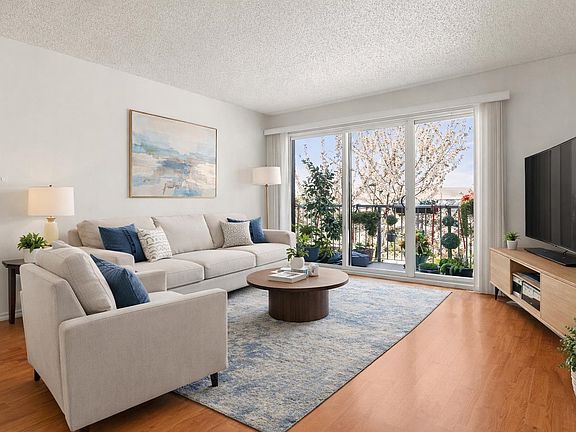 4th image of 7240 Lindsay Rd #306