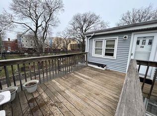 97 Franklin St #3A, Stamford, CT 06901