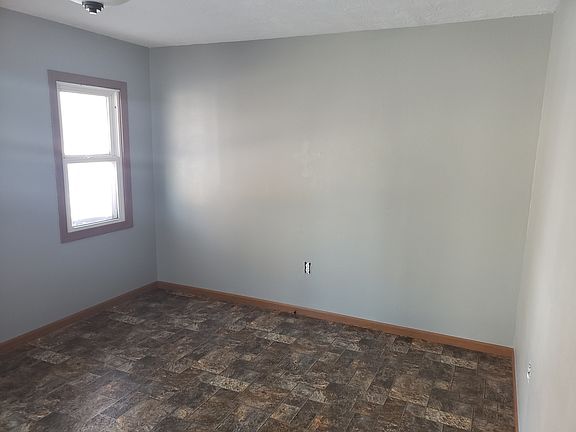 2nd image of 410 Center Ave