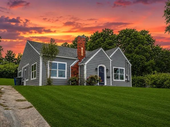 216 N Ricketts St, Sherman, TX 75092