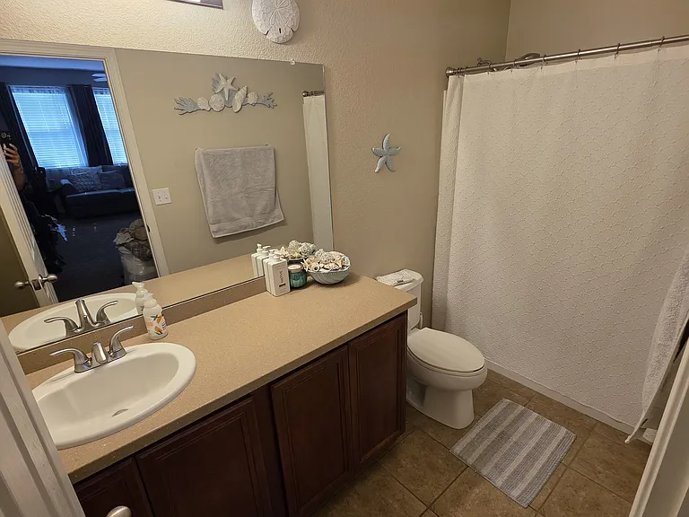 601 Menaul Blvd NE — Photo 14