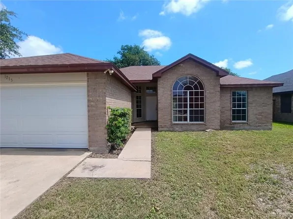 1715 Marigold St, Mission, TX 78572