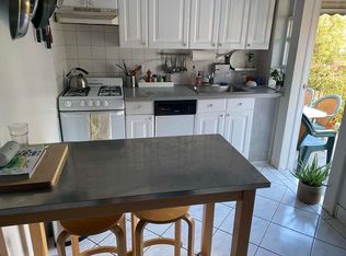 124 Noble St #2, Brooklyn, NY 11222