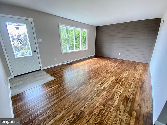 4th image of 507 Bickel Dr