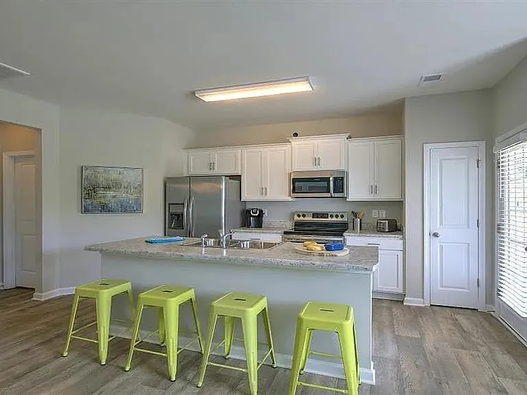 6147 Guildford Hill Ln — Photo 9
