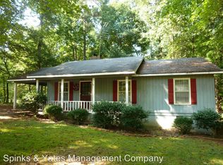 15 S Pine Cove Dr, Lagrange, GA 30240