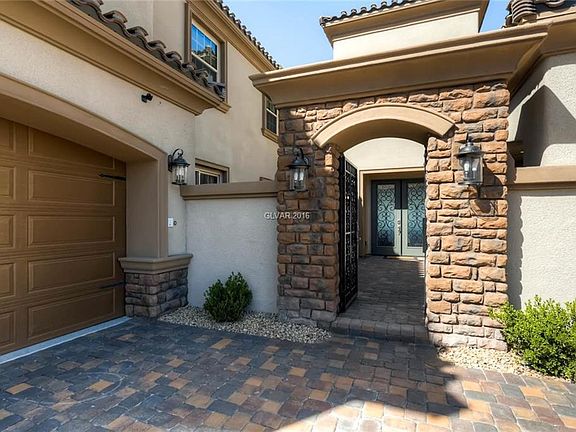 4th image of 28 Olympia Chase Dr #0
