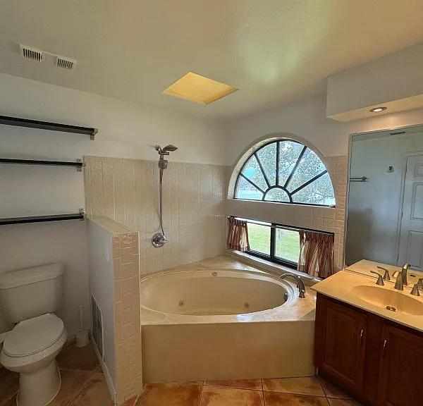 1112 Lake Willisara Cir #GE — Photo 16