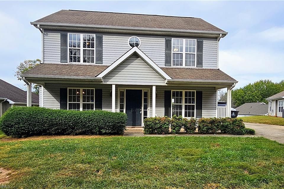 1st image of 165 Cameron Way Cir