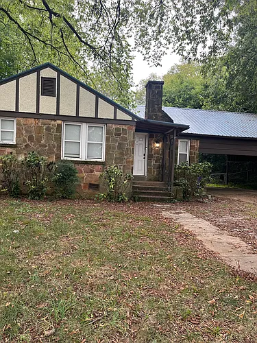 625 N Cherry St Photo 1 625 N Cherry St Photo 1