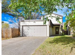 1300 Woodcrest Ct, Fort Collins, CO 80526