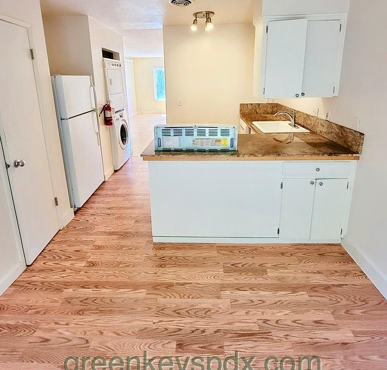 Kitchen and dining area