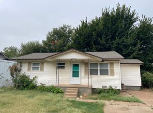 524 S 3rd St, Yukon, OK 73099