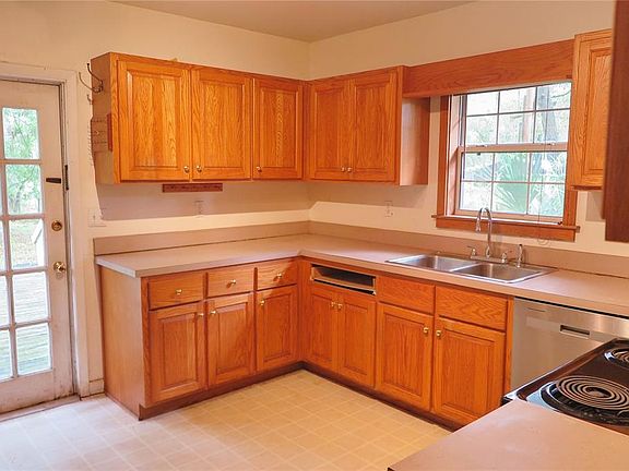 12th image of 11519 SE 225TH DRIVE