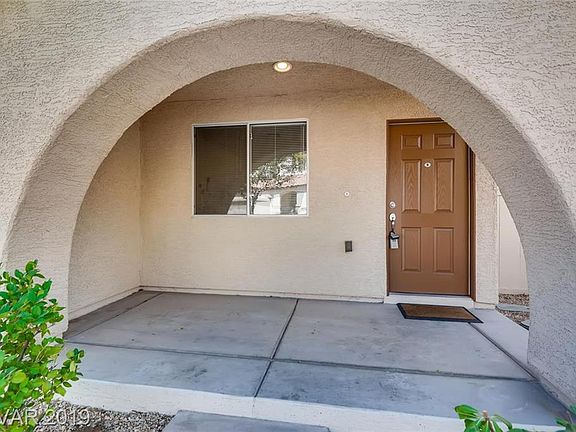 4th image of 10453 Chandra Ave