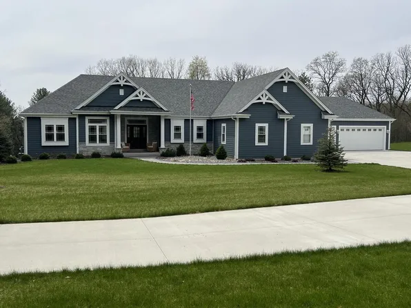 W4100 Little Prairie ROAD, East Troy, WI 53120