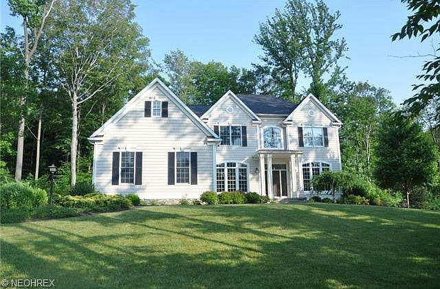 1st image of 16425 Majestic Oaks