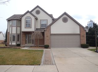 39937 Woodale Way, Canton, MI 48188