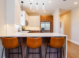 5318 N Central Ave #2, Chicago, IL 60630