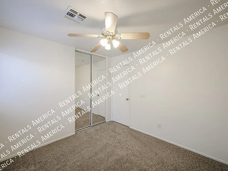 16195 W Lincoln St — Photo 15