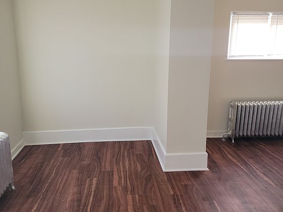 4th image of 6935 Chelwynde Ave Floor 1