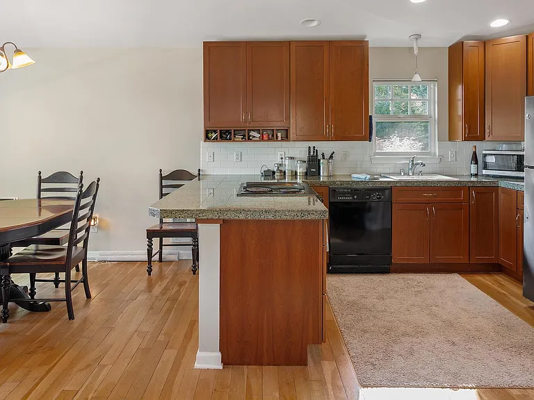 7015 NE North Shore Rd — Photo 7