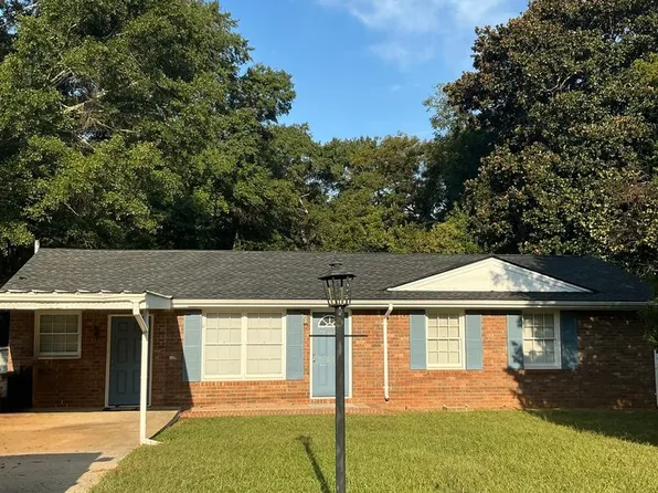 51 Lawanna Dr, Watkinsville, GA 30677