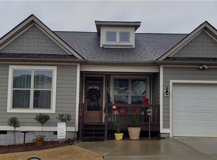 104 Regency Walk, Pickens, SC 29671