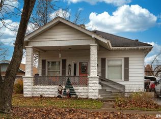 609 N 14th St, Herrin, IL