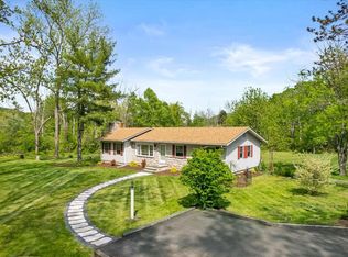 7468 Cherry Valley Rd, Stroudsburg, PA 18360